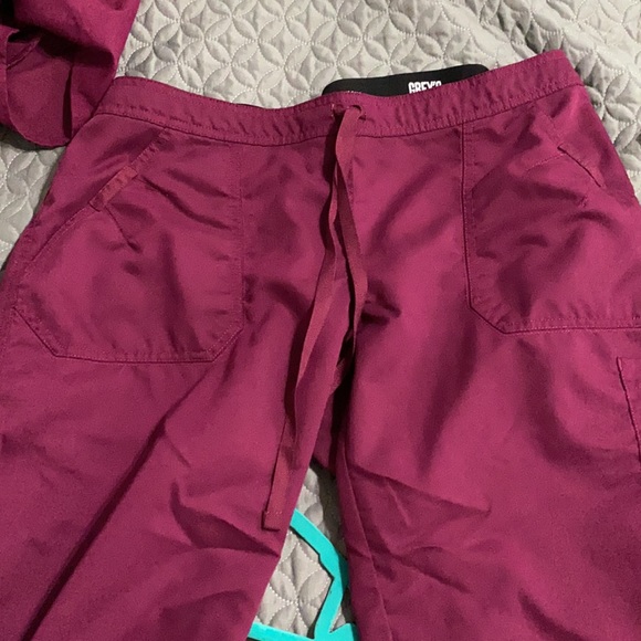 2 sets mock wrap style greys anatomy scrubs large - Picture 3 of 5